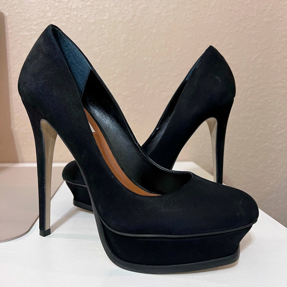 Steve Madden black heels
